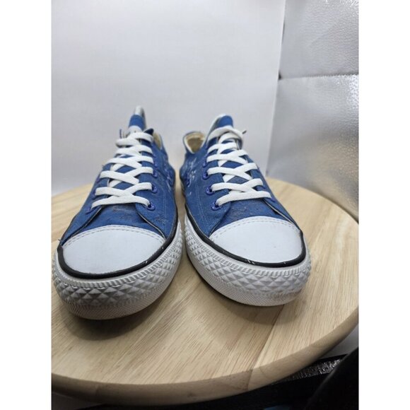 Converse All Stars Unisex Low Luminous Zodiac Aries Women 10.5 Men 8.5 - Picture 2 of 8